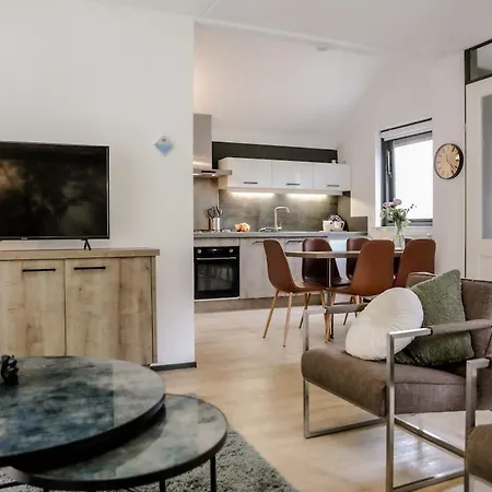 Moderne Woning Met Grote Prive Tuin 5p - Vp112 Дом отдыха Hoeven