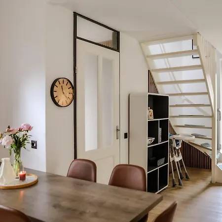 Moderne Woning Met Grote Prive Tuin 5p - Vp112 * Hoeven